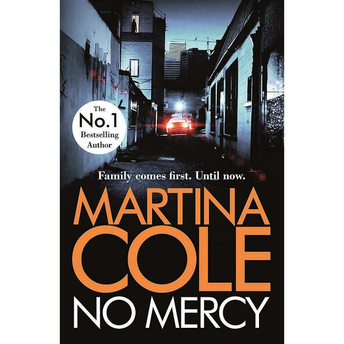 Martina Cole Collection 8 Books Set ( Dangerous Lady, Damaged, Faceless, Broken) - The Book Bundle